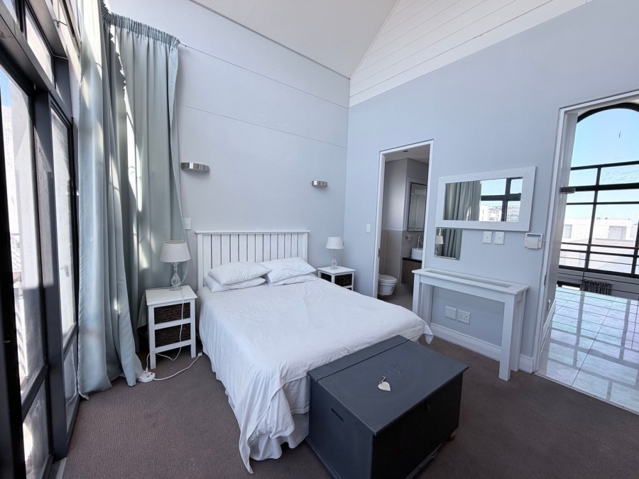 2 Bedroom Property for Sale in Big Bay Western Cape
